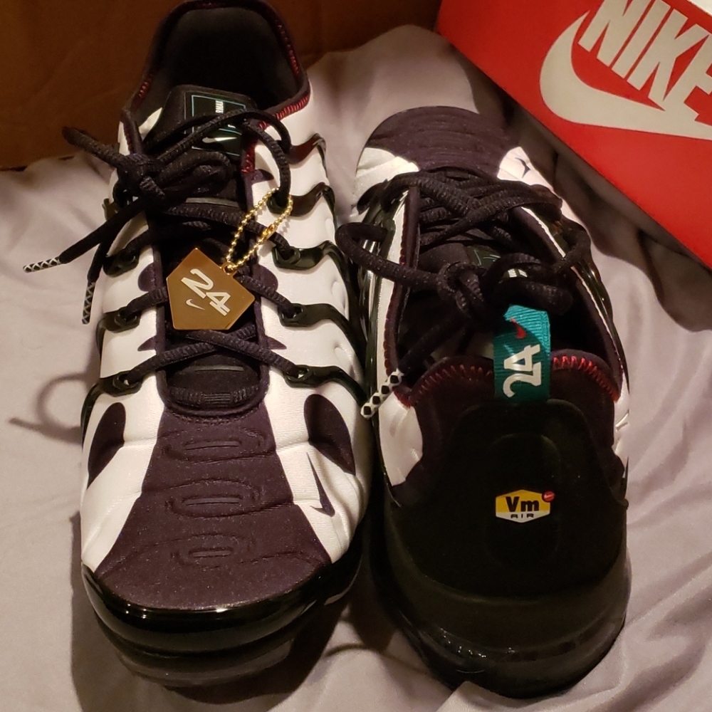 Nike Air Vapormax Plus - Picture 5 of 5